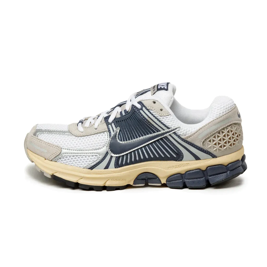 Nike Zoom Vomero 5 *Since 72*-2