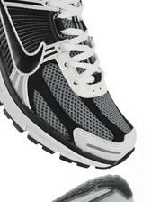 Nike Zoom Vomero 5 SP