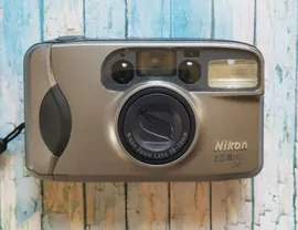 Nikon zoom 210 af/One Touch Zoom 70 af