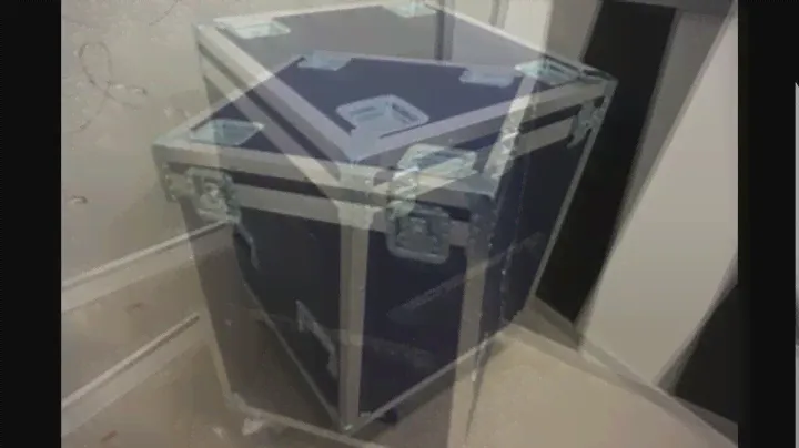 ETC SOURCE FOUR ZOOM 25-50° - FLIGHTCASE S.R.L.