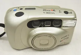 YASHICA EZS ZOOM 105