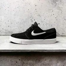 Nike SB Zoom Stefan Janoski • Black/White