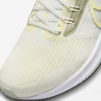 кроссовки NIKE FD0796-100 AIR ZOOM PEGASUS 39-0