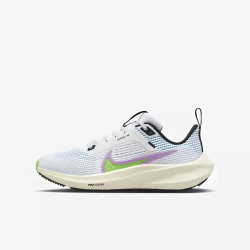 Nike Air Zoom Pegasus 40 GS беж-раноцвет (24.5 см)