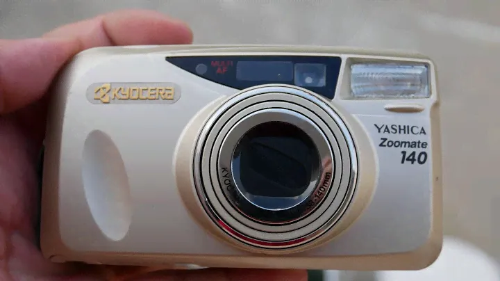 KYOCERA YASHICA ZOOMATE 140